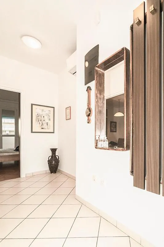 Apartment Vlahov Задар